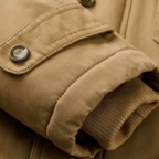 Elegante chaqueta bomber acolchada