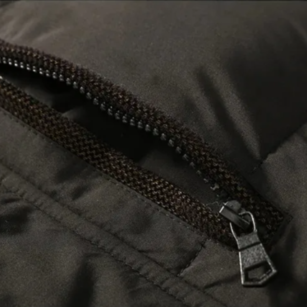 Elegante chaqueta de invierno de forro polar acolchada