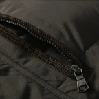 Elegante chaqueta de invierno de forro polar acolchada