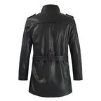Elegante chaqueta motera larga de cuero